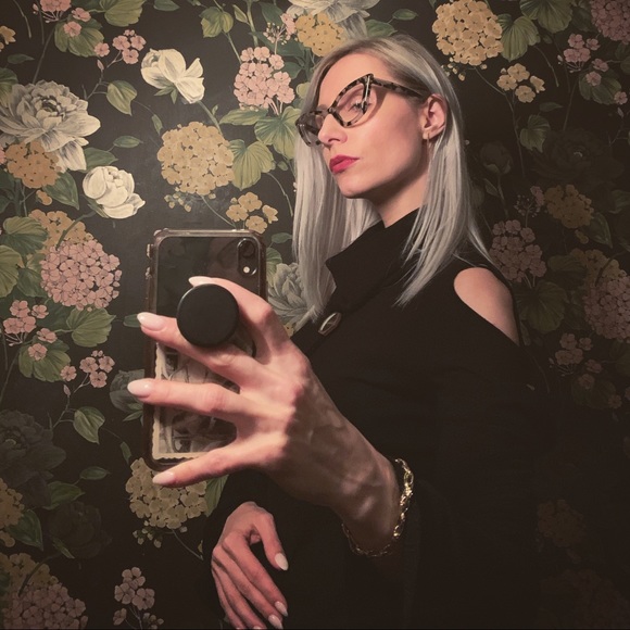 Meet the seller: - Picture 6 of 8